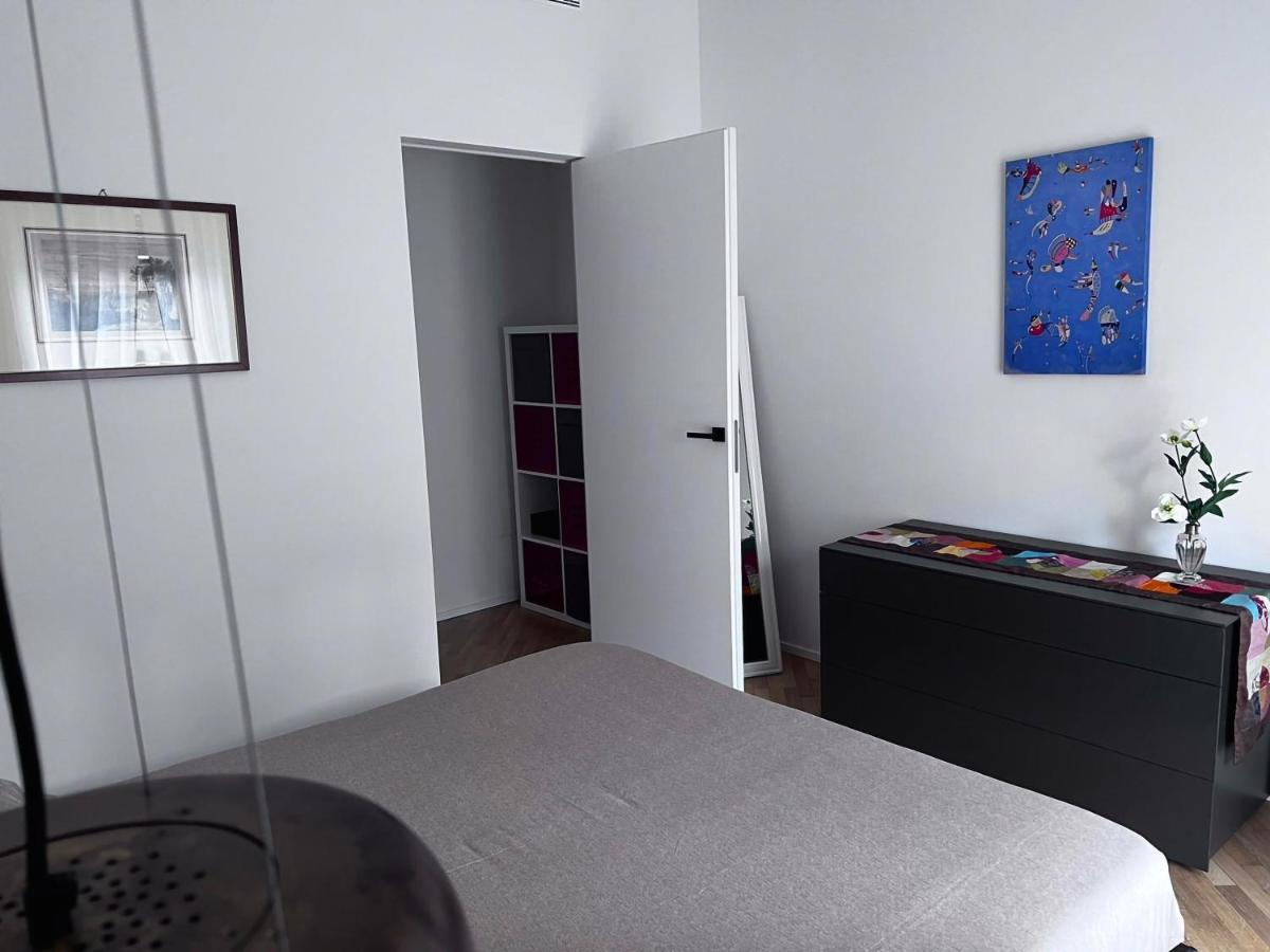 La Chicca Di Plinio Apartment Милано Екстериор снимка