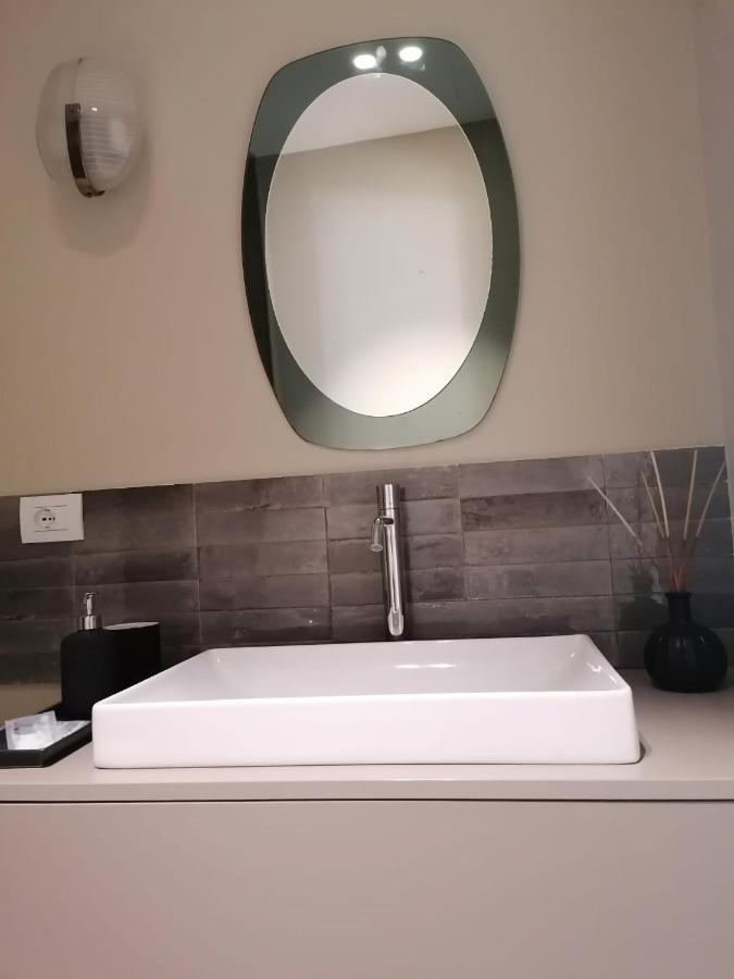 La Chicca Di Plinio Apartment Милано Екстериор снимка